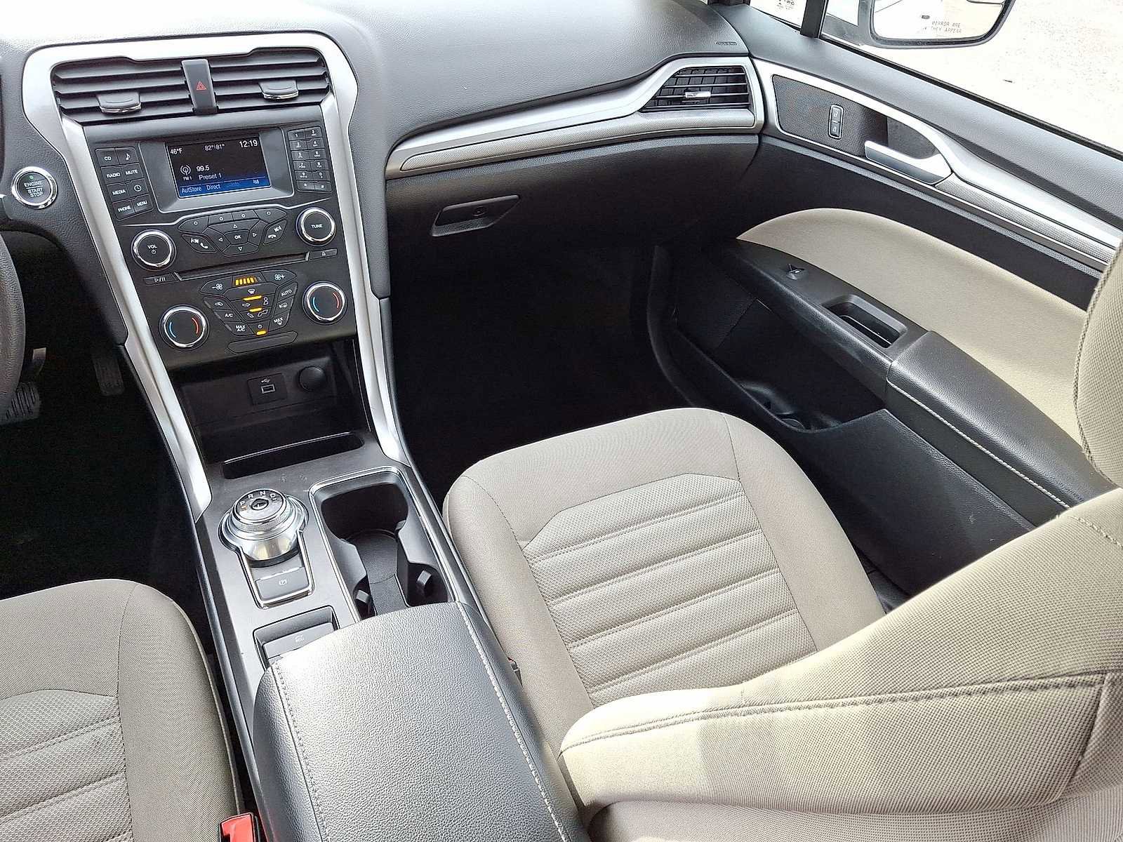 Used 2018 Ford Fusion S image 12