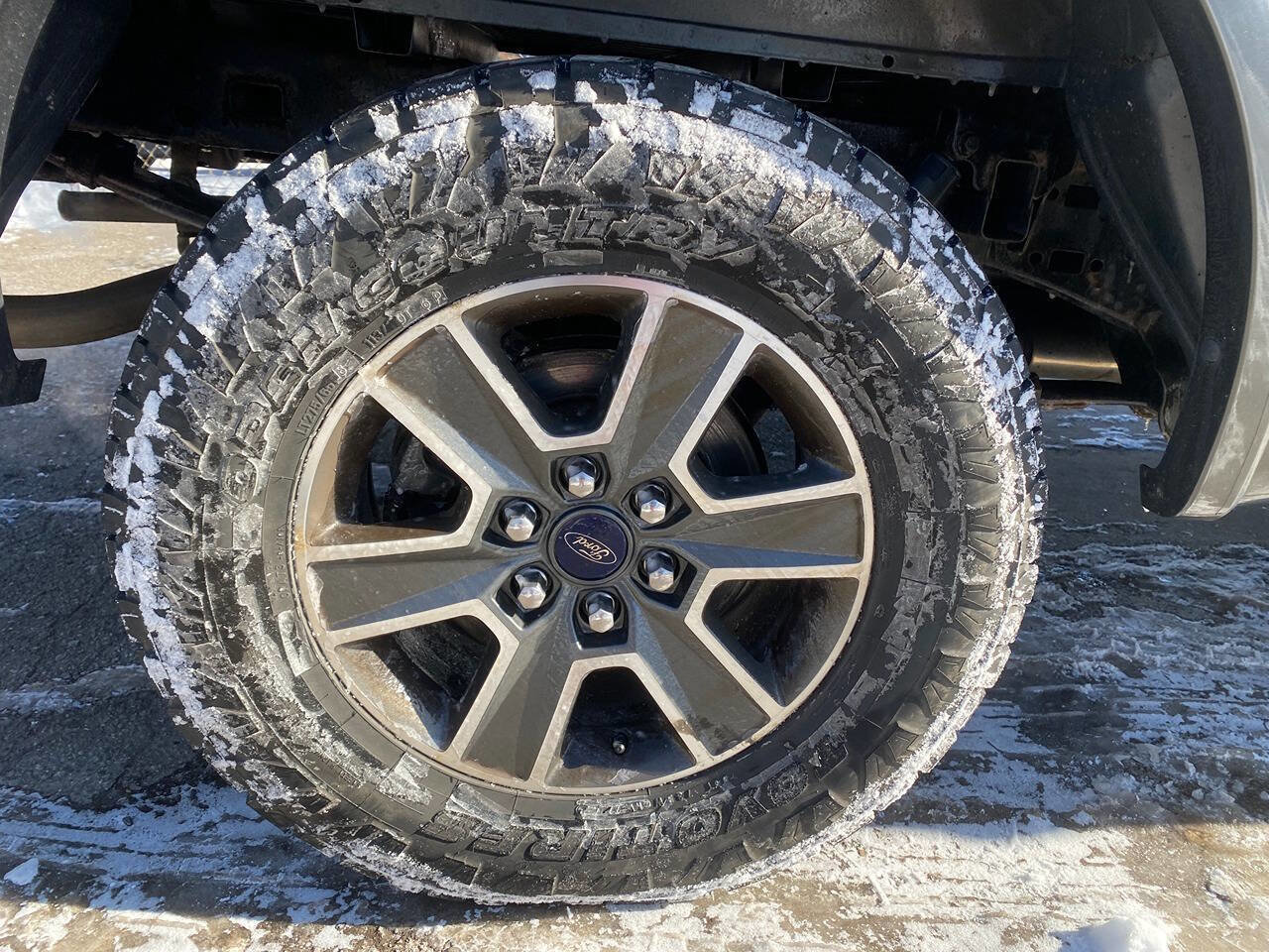 Used 2016 Ford F150 XLT w/ Equipment Group 302A Luxury image 10