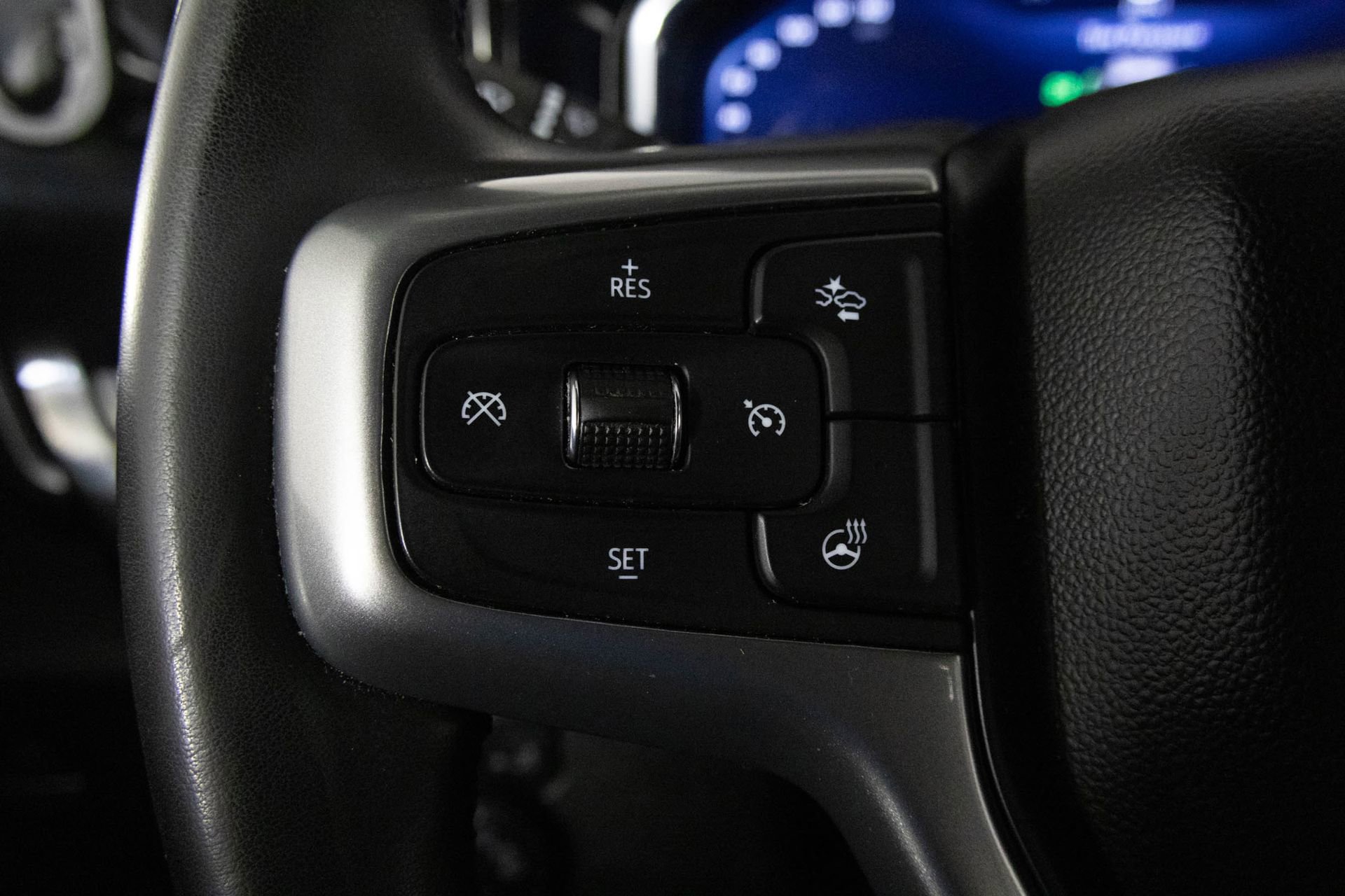 Used 2023 Chevrolet Silverado 1500 LT image 27