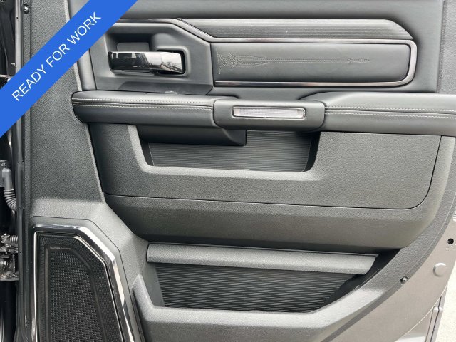 Used 2023 RAM 2500 Limited AWD/4WD image 19