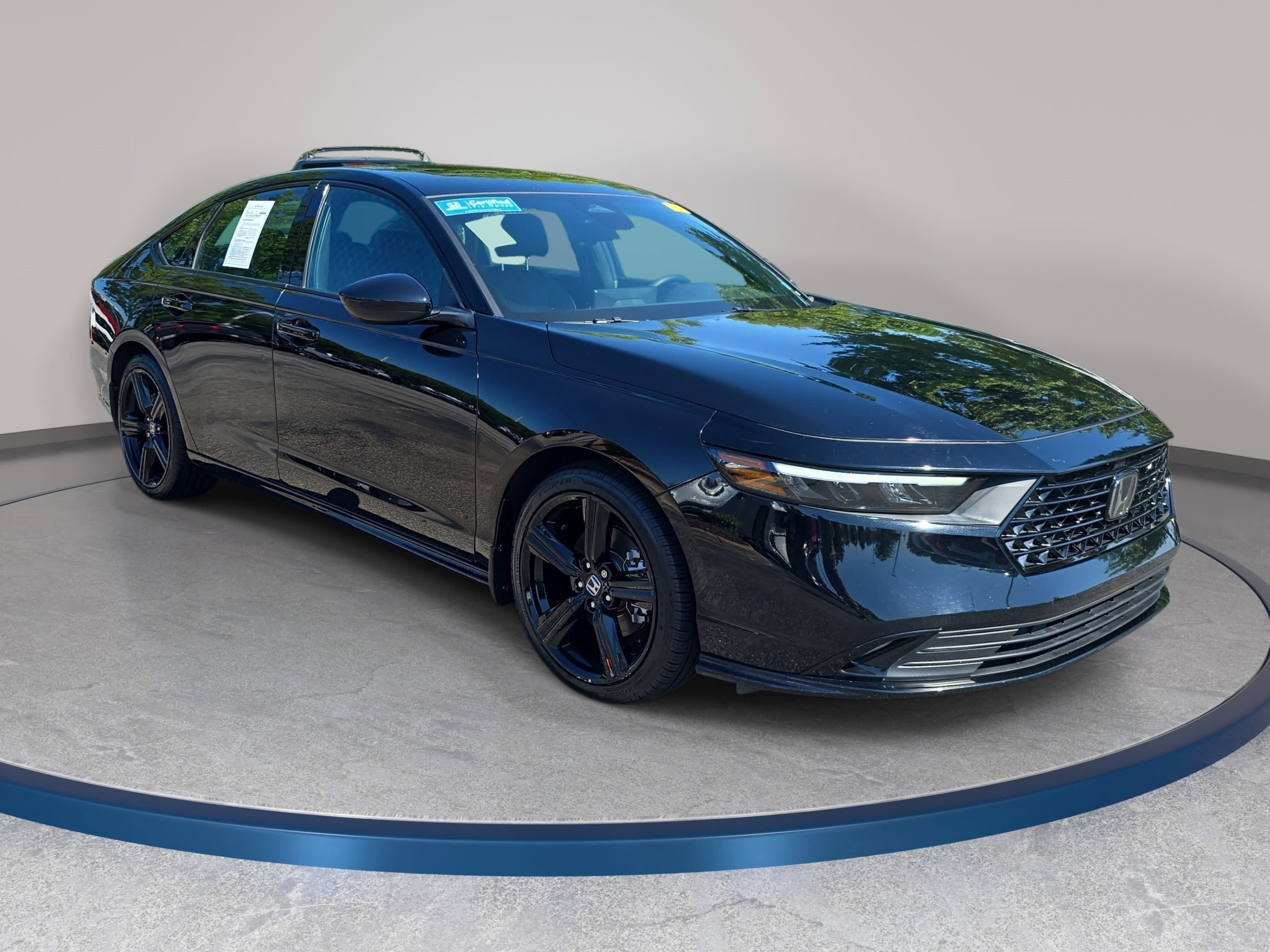 Used 2023 Honda Accord Sport image 3