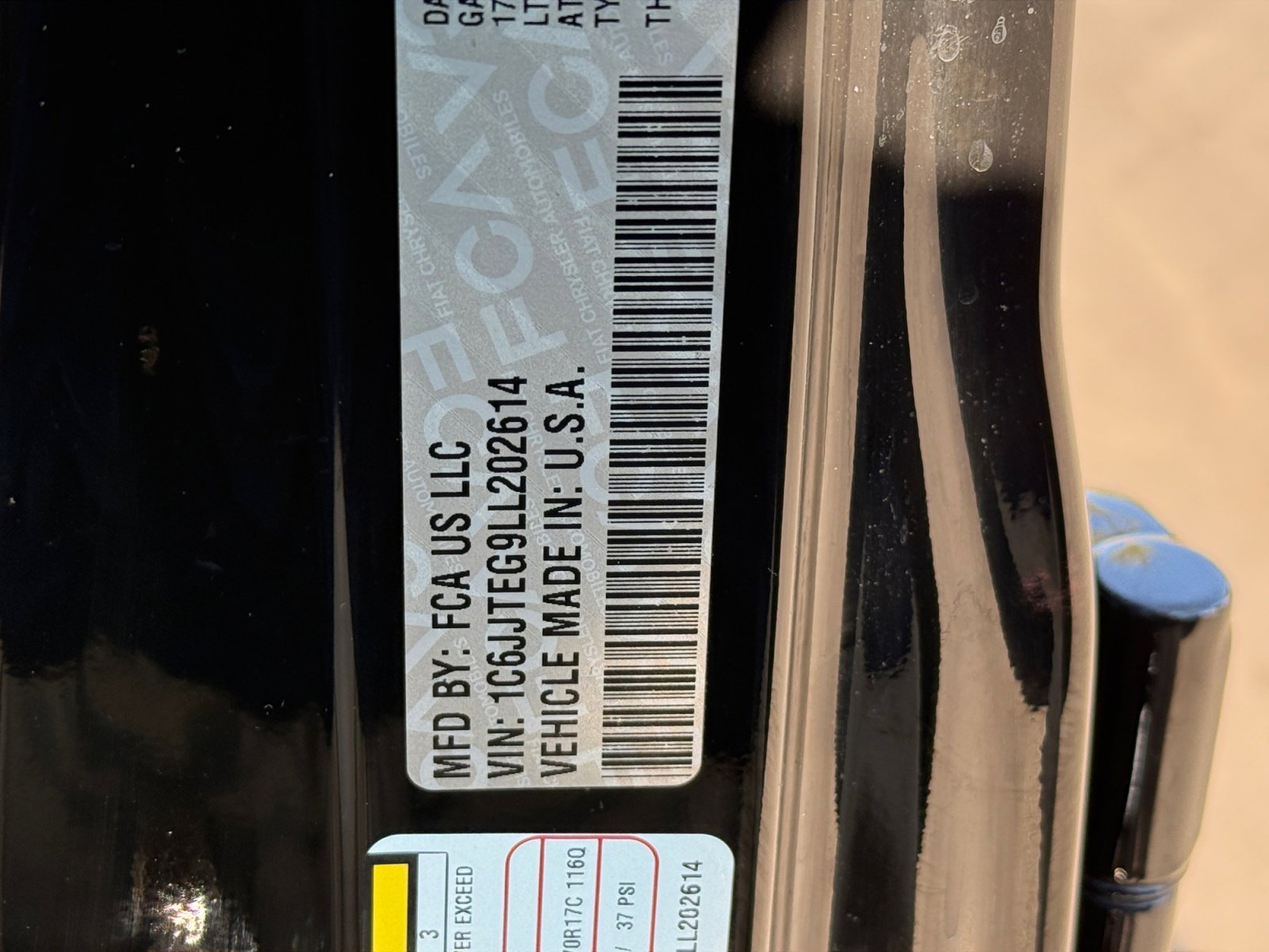 Certified 2020 Jeep Gladiator Mojave image 34