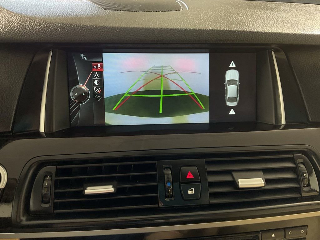 Used 2014 BMW 528i xDrive Sedan AWD/4WD image 4