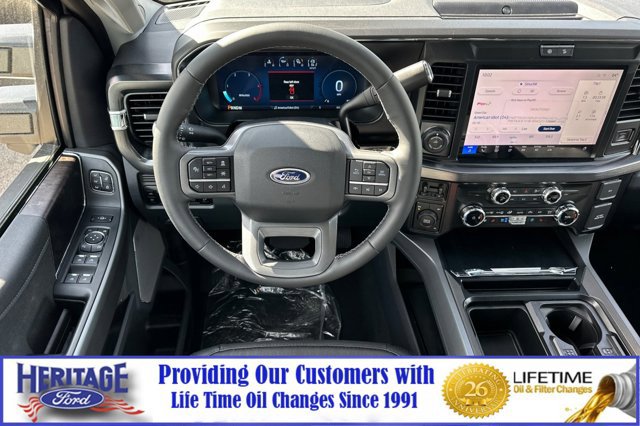 New 2026 Ford F450 Lariat w/ Lariat Ultimate Package image 14