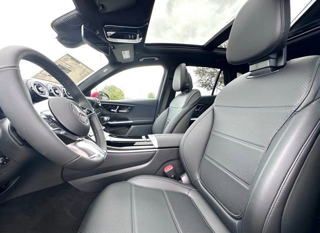 Certified 2026 Mercedes-Benz GLC 300 4MATIC image 21