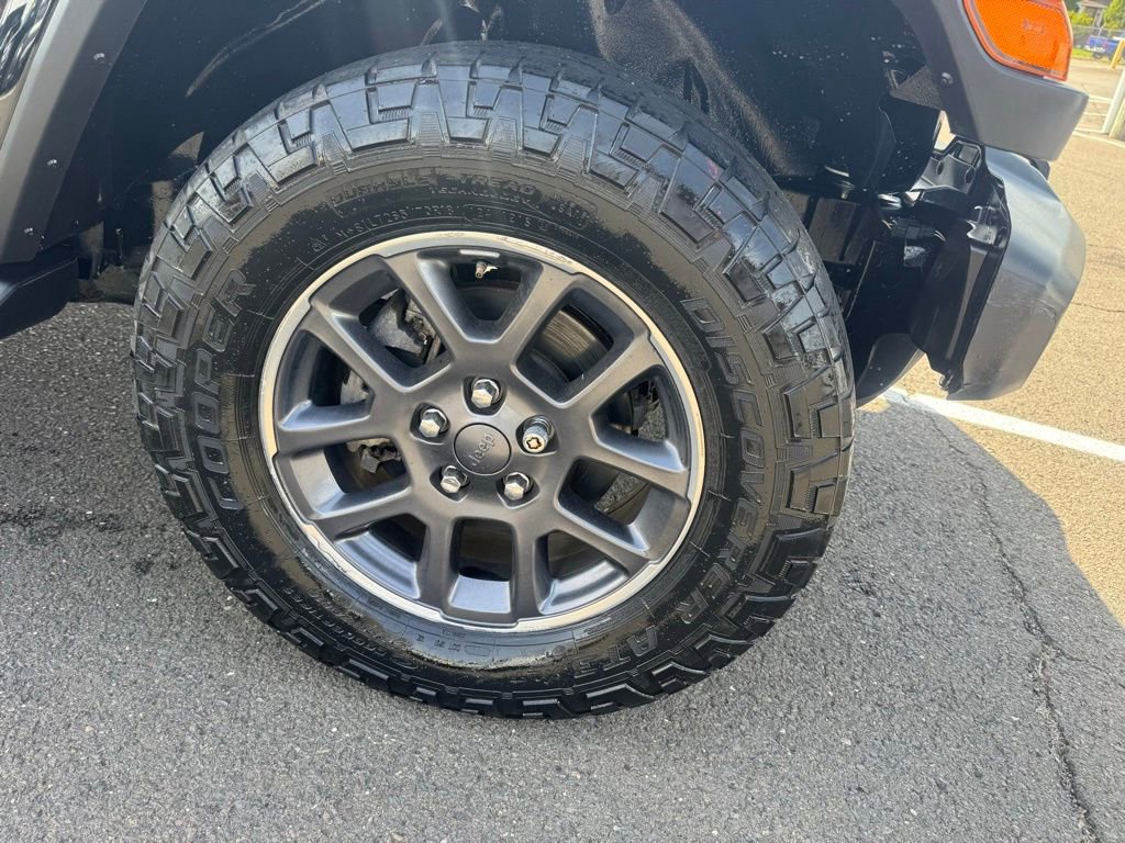 Used 2020 Jeep Gladiator Overland AWD/4WD image 22