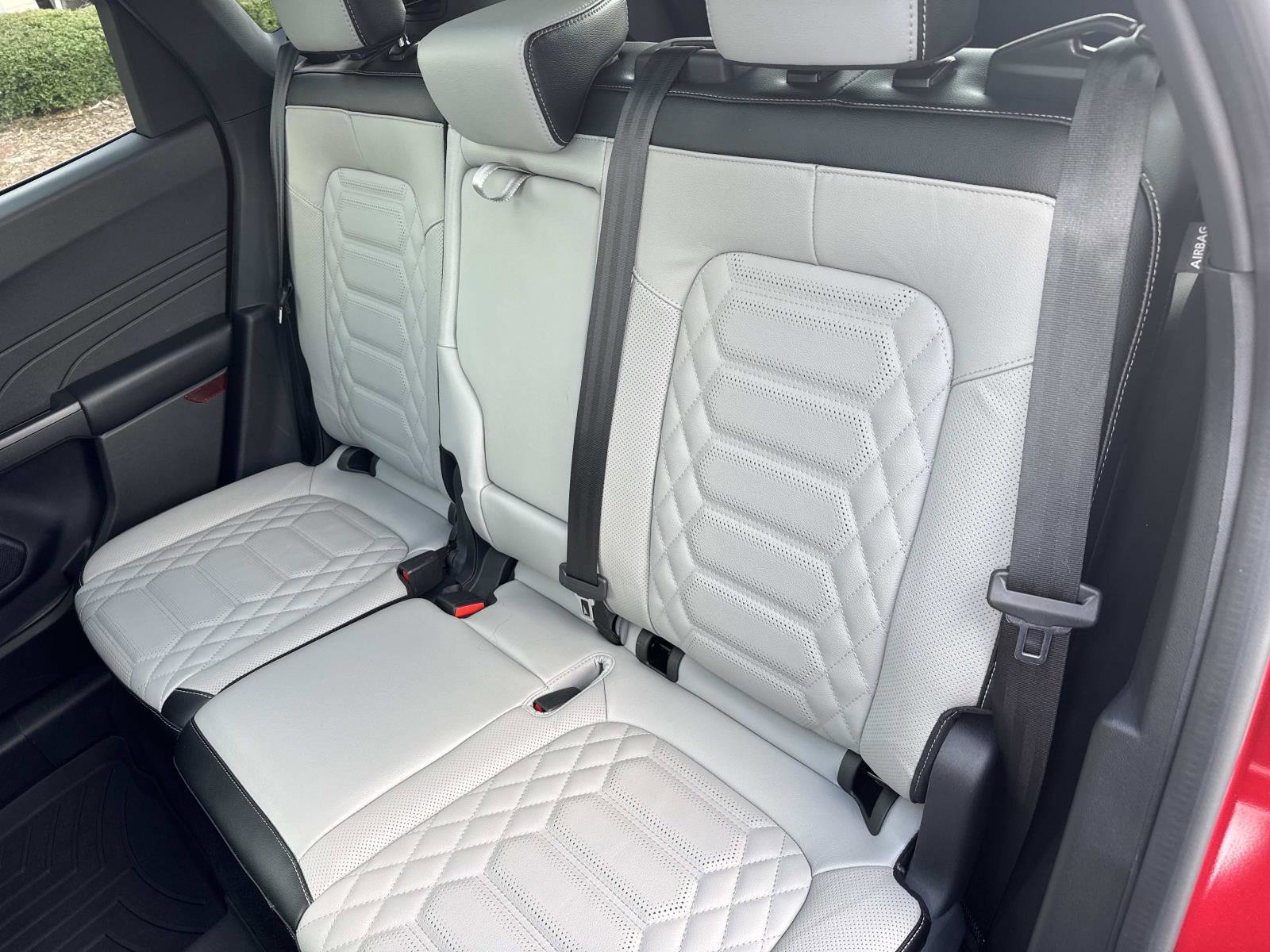 Used 2024 Ford Escape Platinum w/ Premium Technology Package image 15