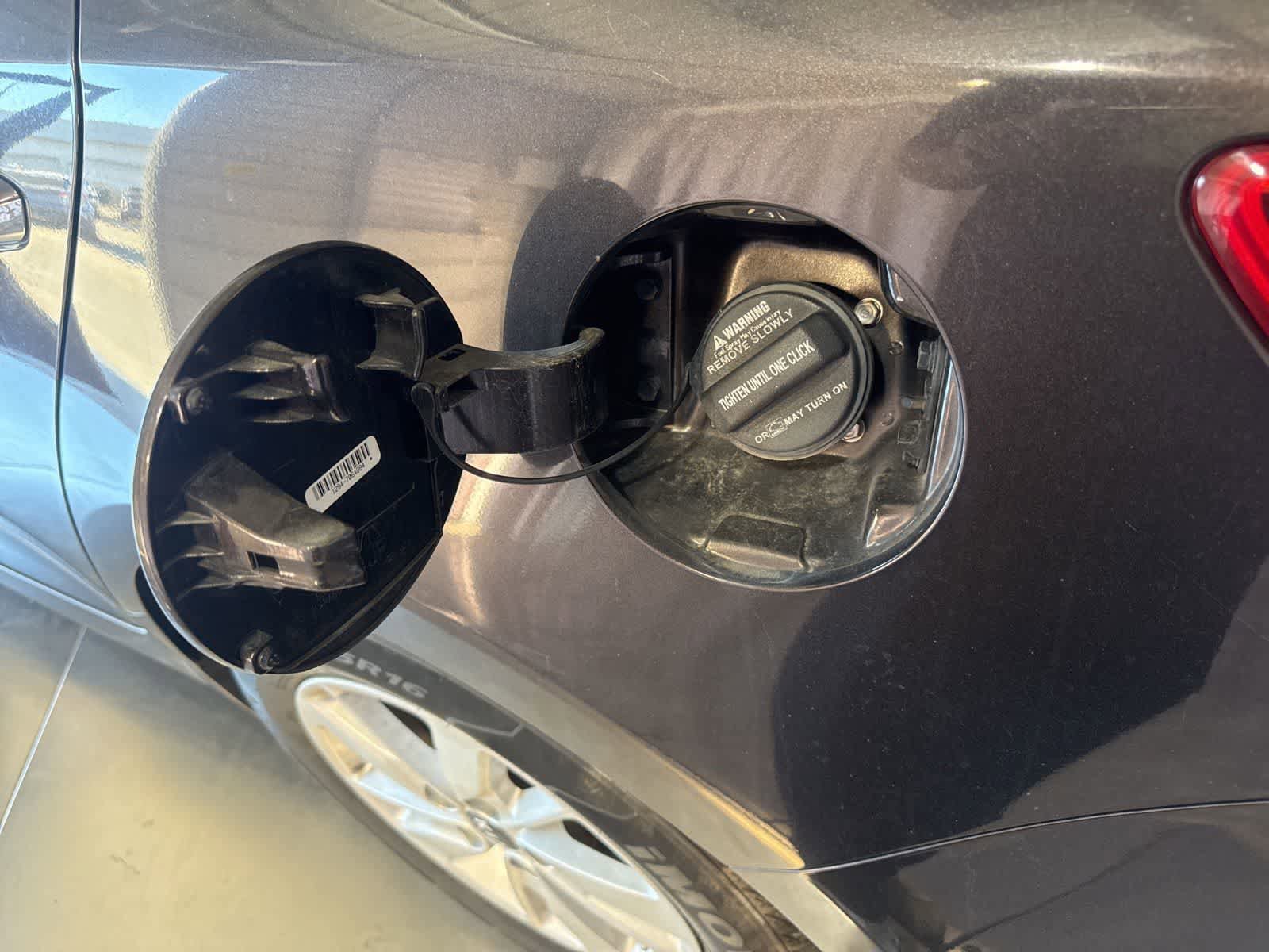 Used 2018 Kia Optima LX FWD image 8