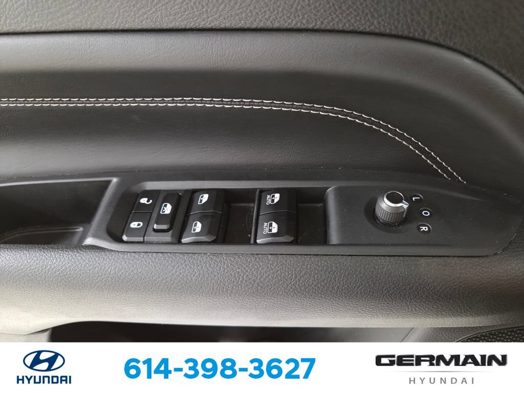 Used 2023 Jeep Compass Latitude w/ Convenience Group AWD/4WD image 26