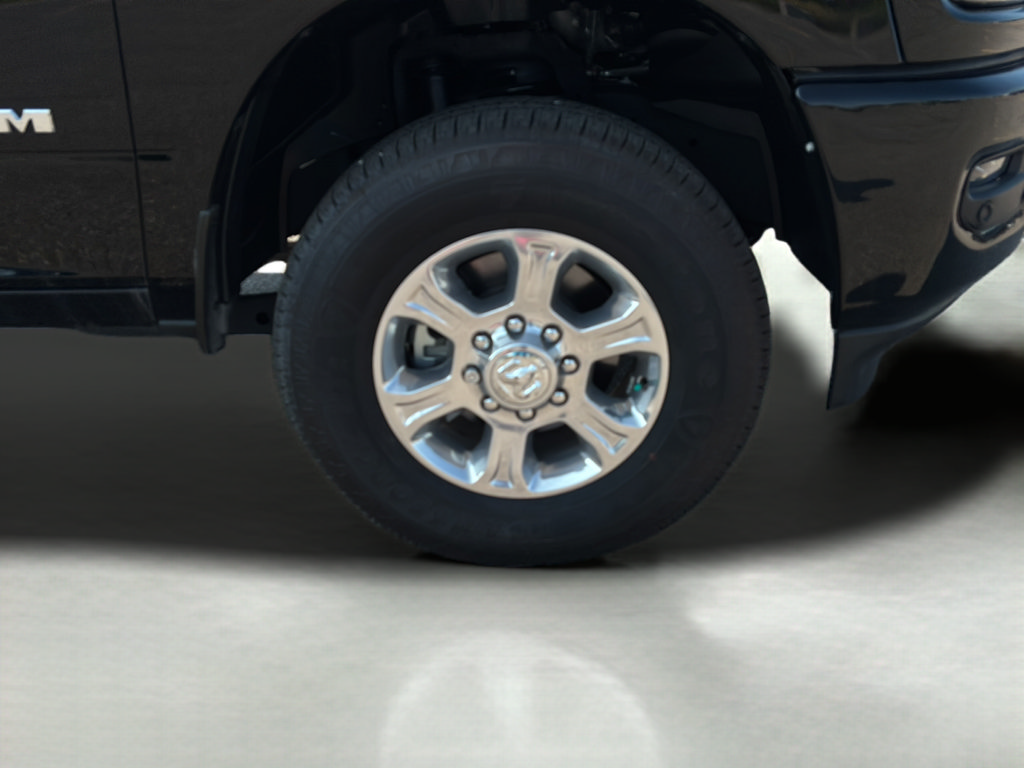 New 2025 RAM 2500 Big Horn AWD/4WD image 30
