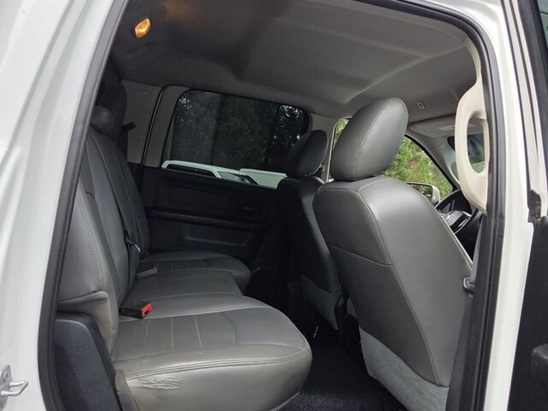 Used 2018 RAM 5500 Tradesman w/ Max Tow Package AWD/4WD image 16