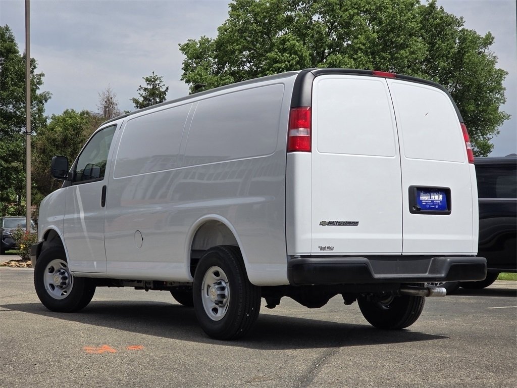 New 2025 Chevrolet Express 2500 w/ Communications Package RWD image 3