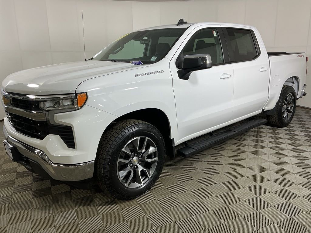 Used 2022 Chevrolet Silverado 1500 LT image 5