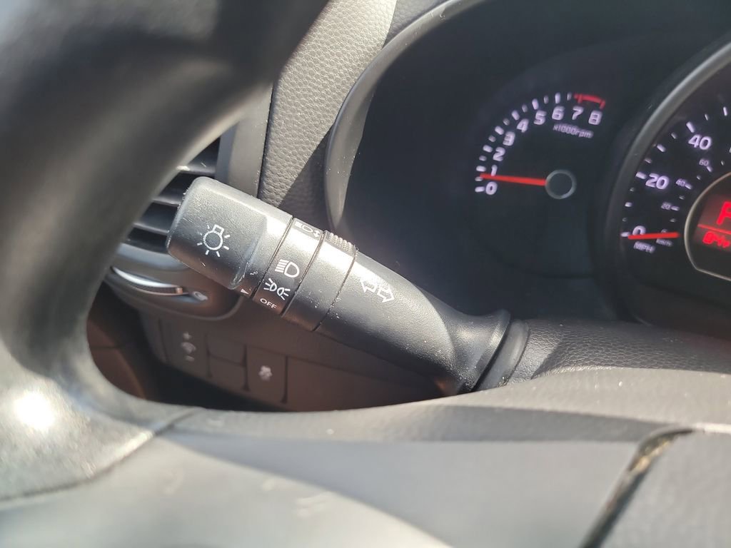 Used 2017 Kia Soul image 26