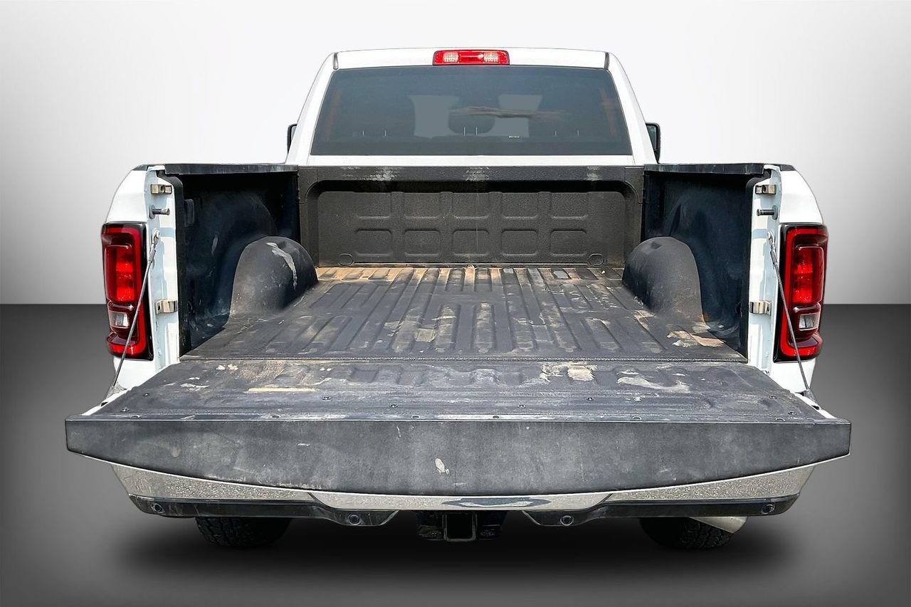 Used 2025 RAM 2500 Big Horn AWD/4WD image 26