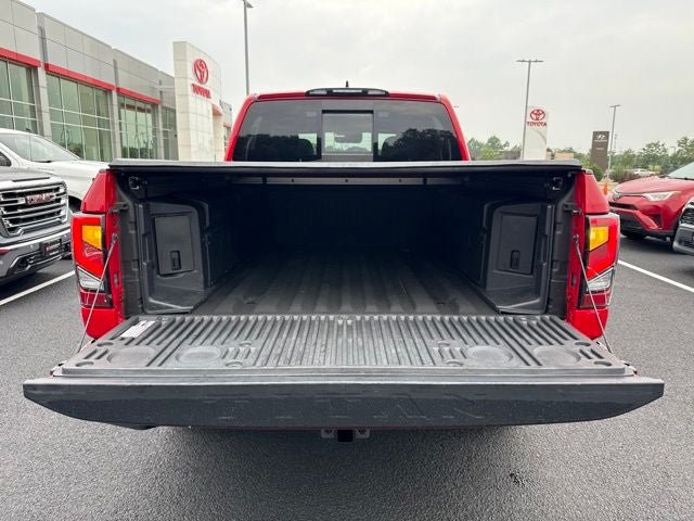 Used 2023 Nissan Titan PRO-4X w/ Pro-4x Convenience Package AWD/4WD image 13