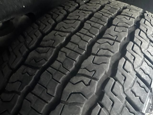 Used 2024 Chevrolet Traverse Z71 w/ LPO, Floor Liner Package AWD/4WD image 36