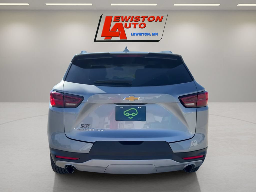 Certified 2025 Chevrolet Blazer LT w/ Convenience Package AWD/4WD image 4