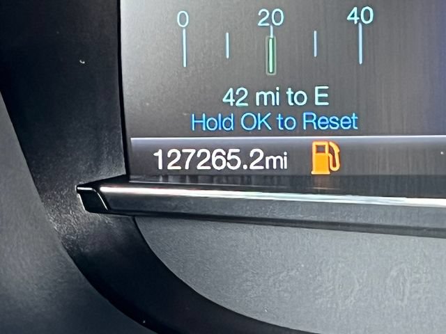 Used 2018 Ford Explorer XLT w/ Equipment Group 202A AWD/4WD image 6