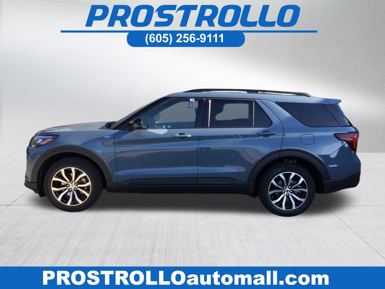 New 2026 Ford Explorer ST-Line