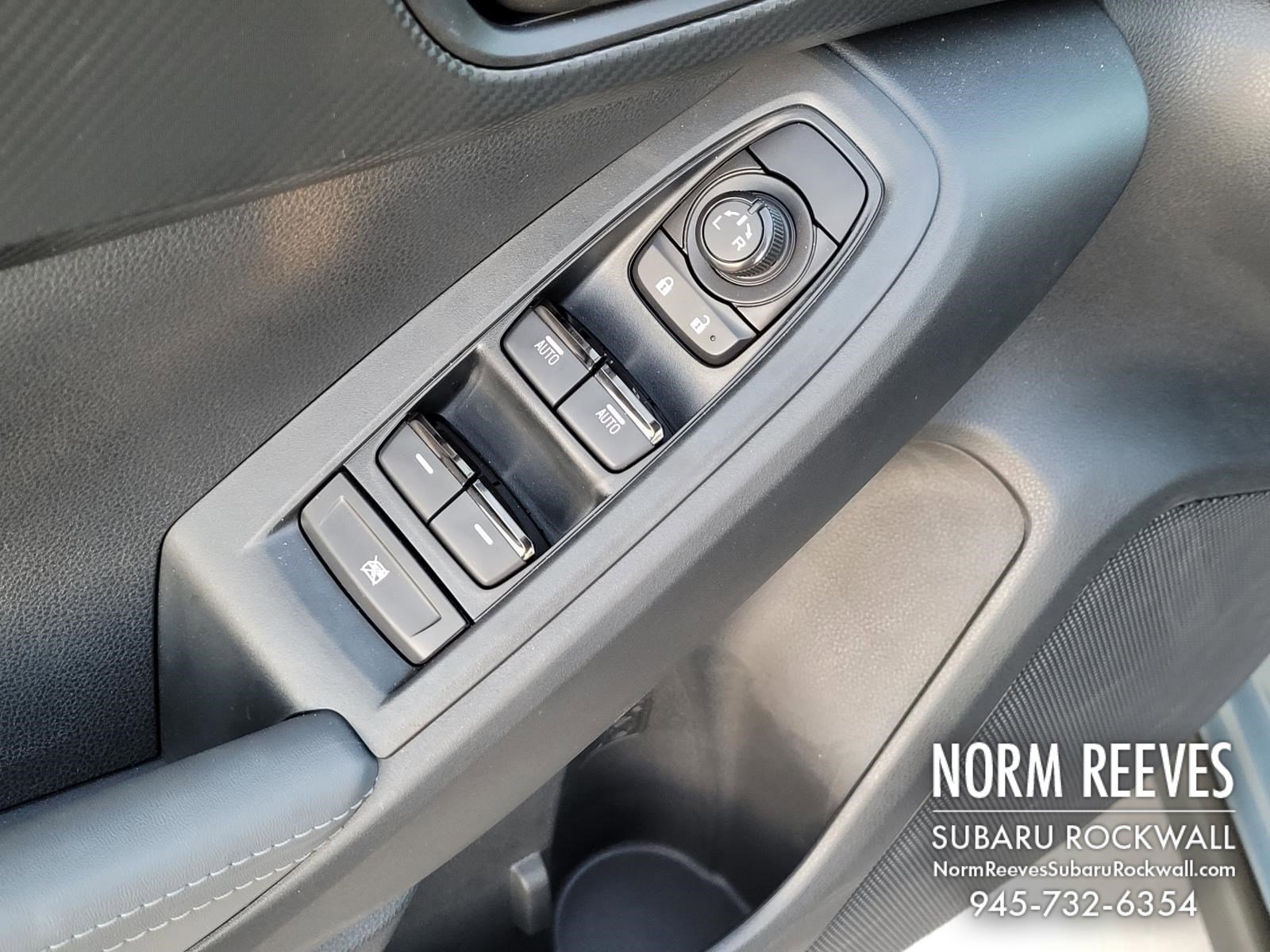 Certified 2025 Subaru Crosstrek 2.5i Premium w/ Crosstrek Mirror Package image 26