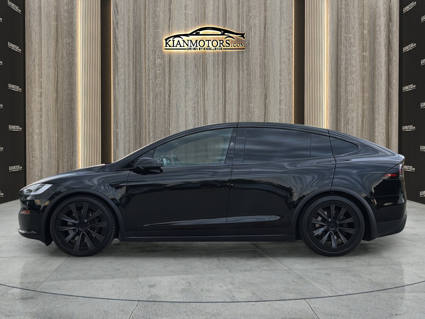 Used 2023 Tesla Model X AWD/4WD image 7