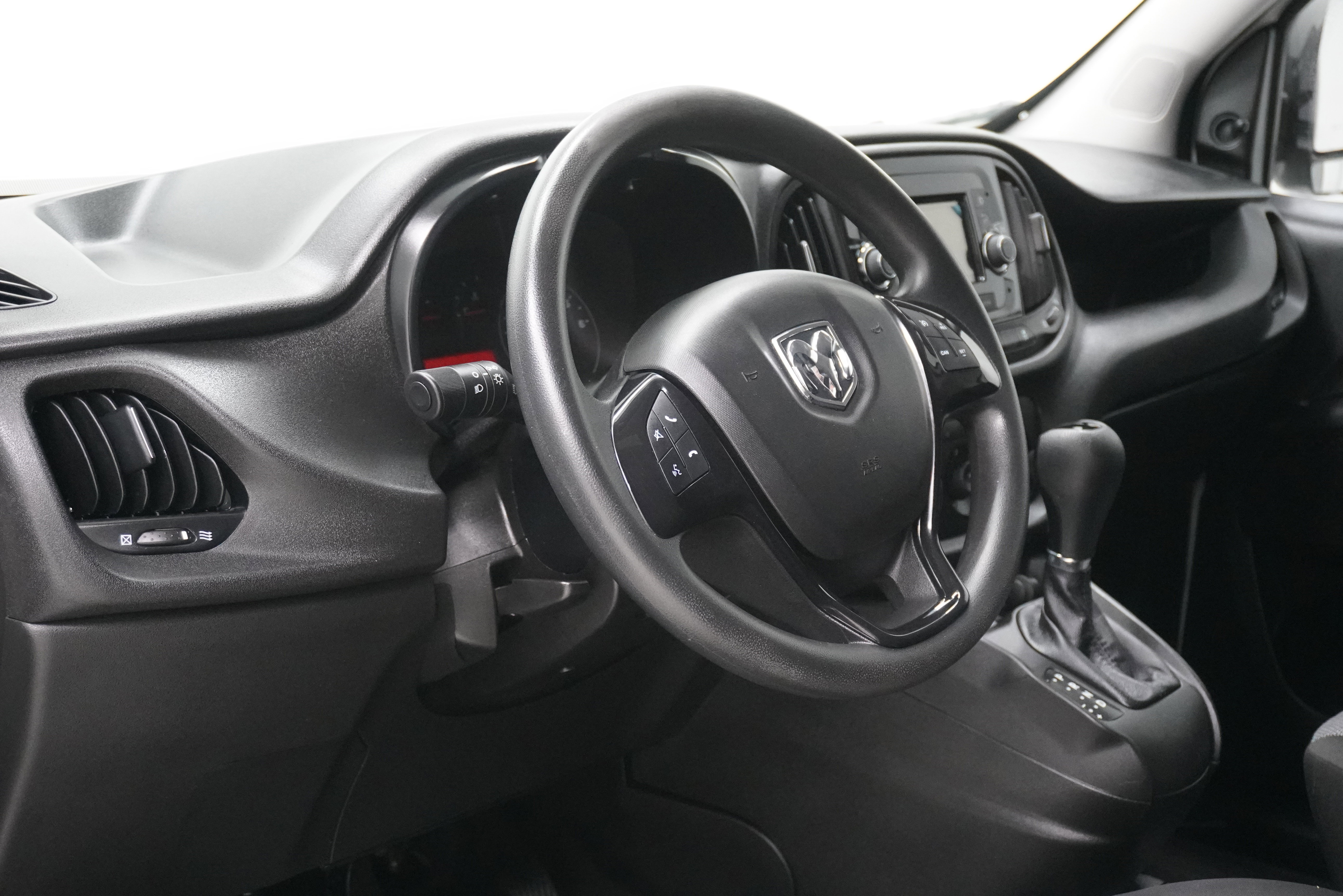 Used 2020 RAM ProMaster City Tradesman image 10