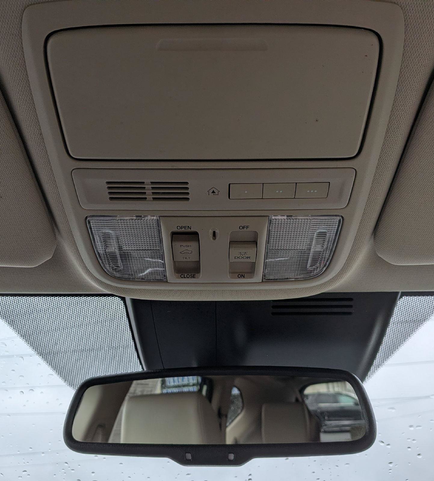 Used 2017 Honda CR-V Touring image 23