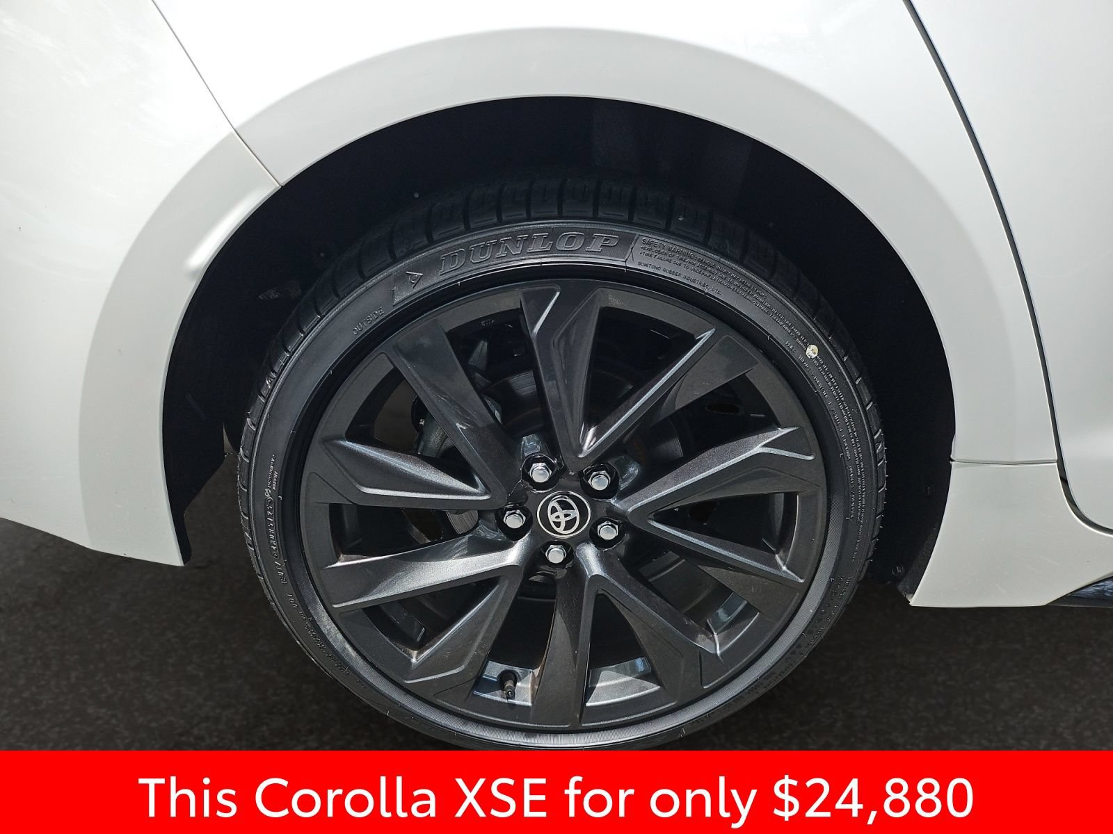 Used 2023 Toyota Corolla XSE FWD image 43