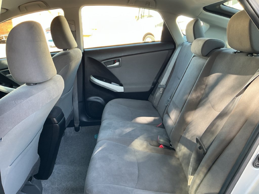 Used 2015 Toyota Prius Three FWD image 27
