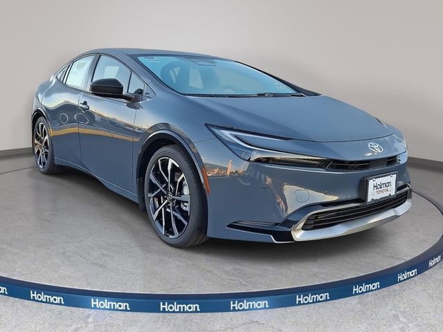 New 2026 Toyota Prius Plug-In Hybrid image 2