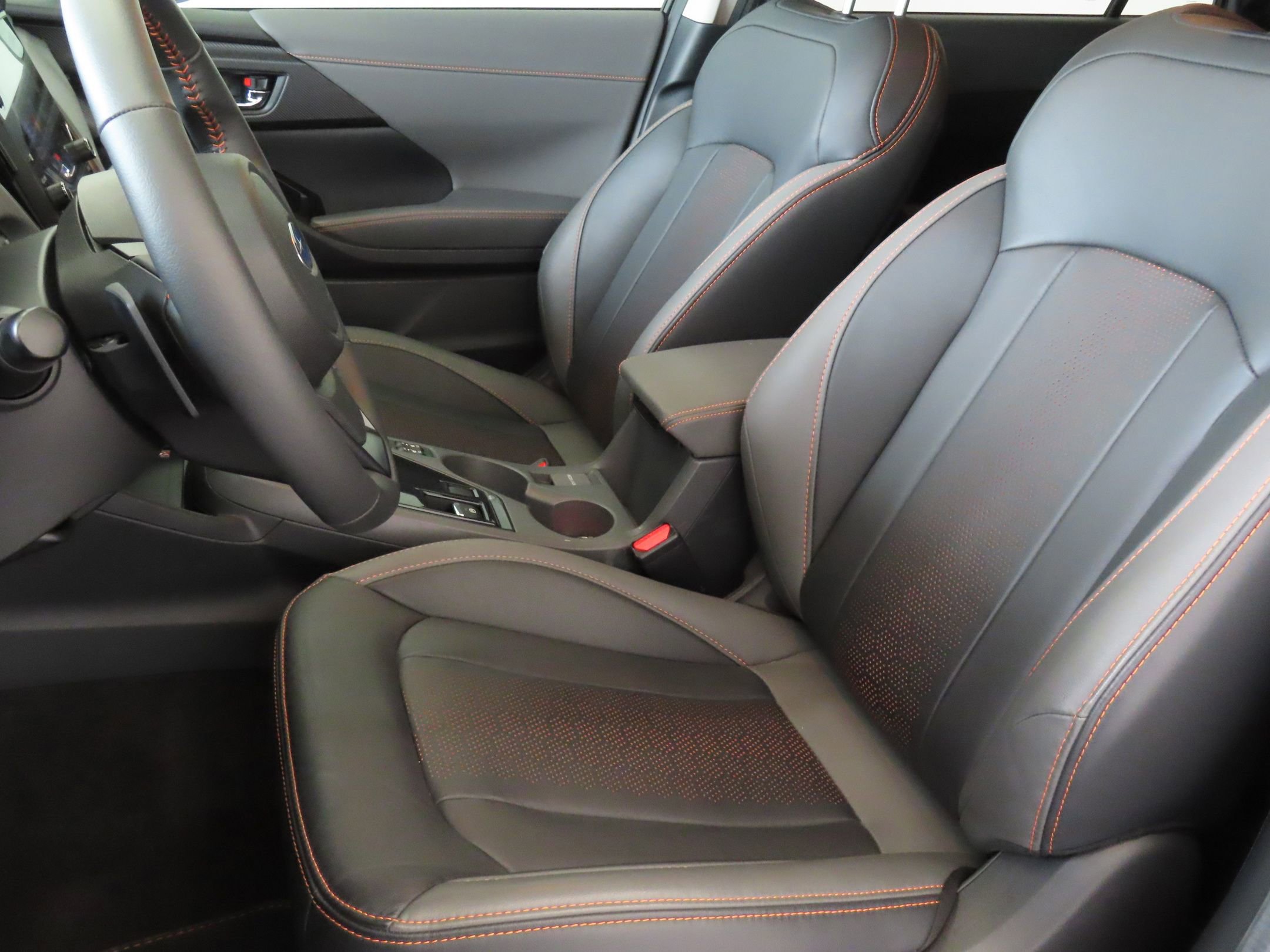 Certified 2025 Subaru Crosstrek 2.5i Limited w/ Crosstrek Mirror Package AWD/4WD image 13