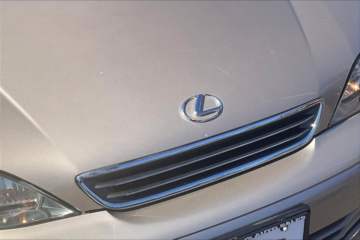 Used 2000 Lexus ES 330 w/ Lexus Value Pkg FWD image 30