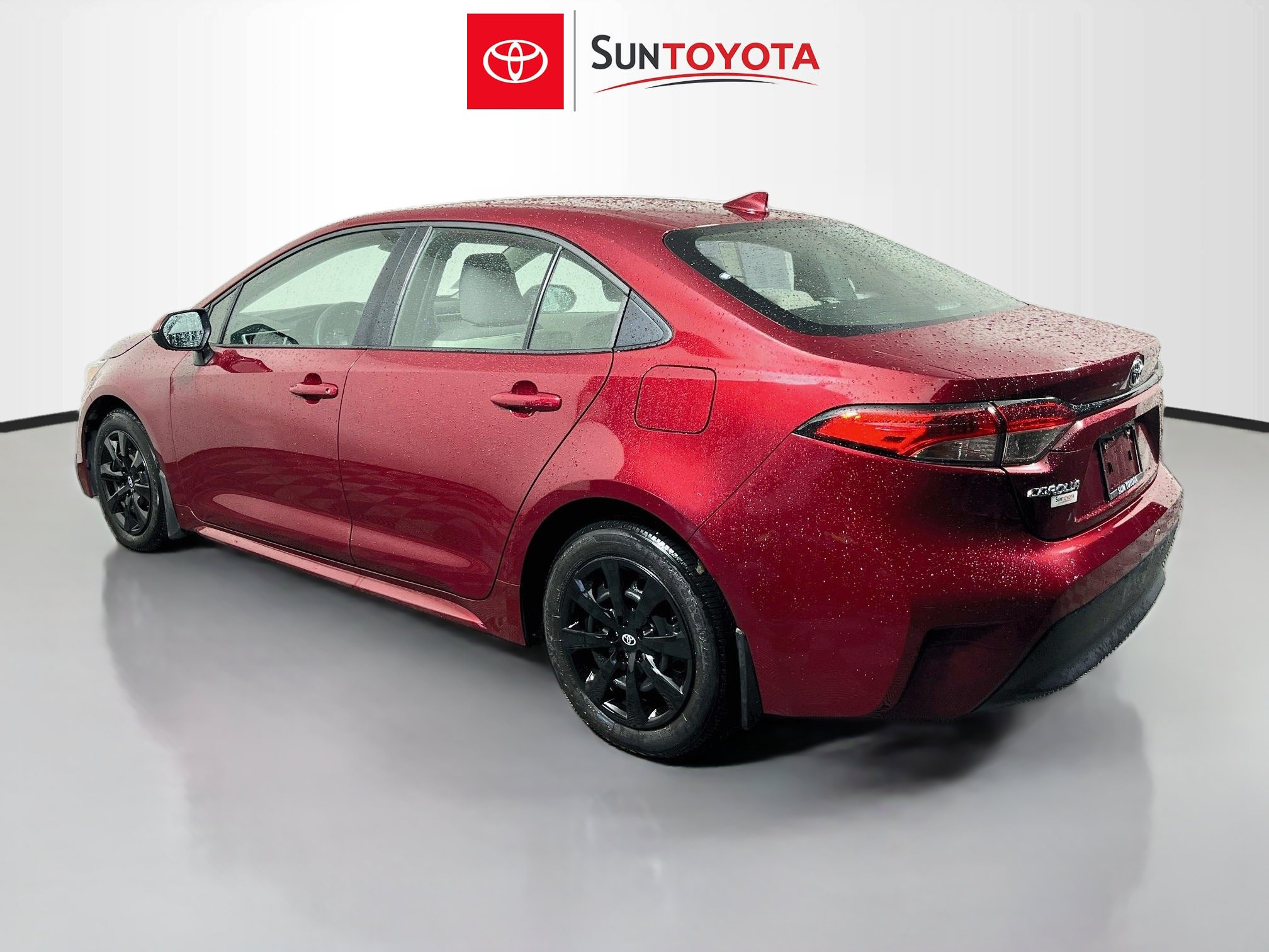 Used 2025 Toyota Corolla LE FWD image 6