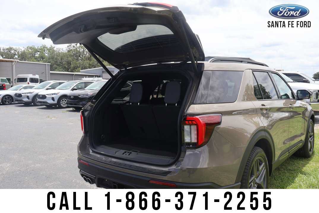 New 2026 Ford Explorer ST w/ Sun And Sound Package AWD/4WD image 29