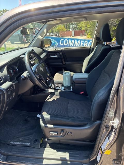 Used 2014 Toyota 4Runner Trail AWD/4WD image 10