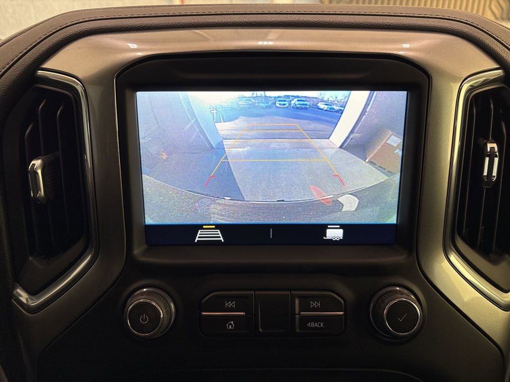 Used 2020 Chevrolet Silverado 1500 RST AWD/4WD image 39