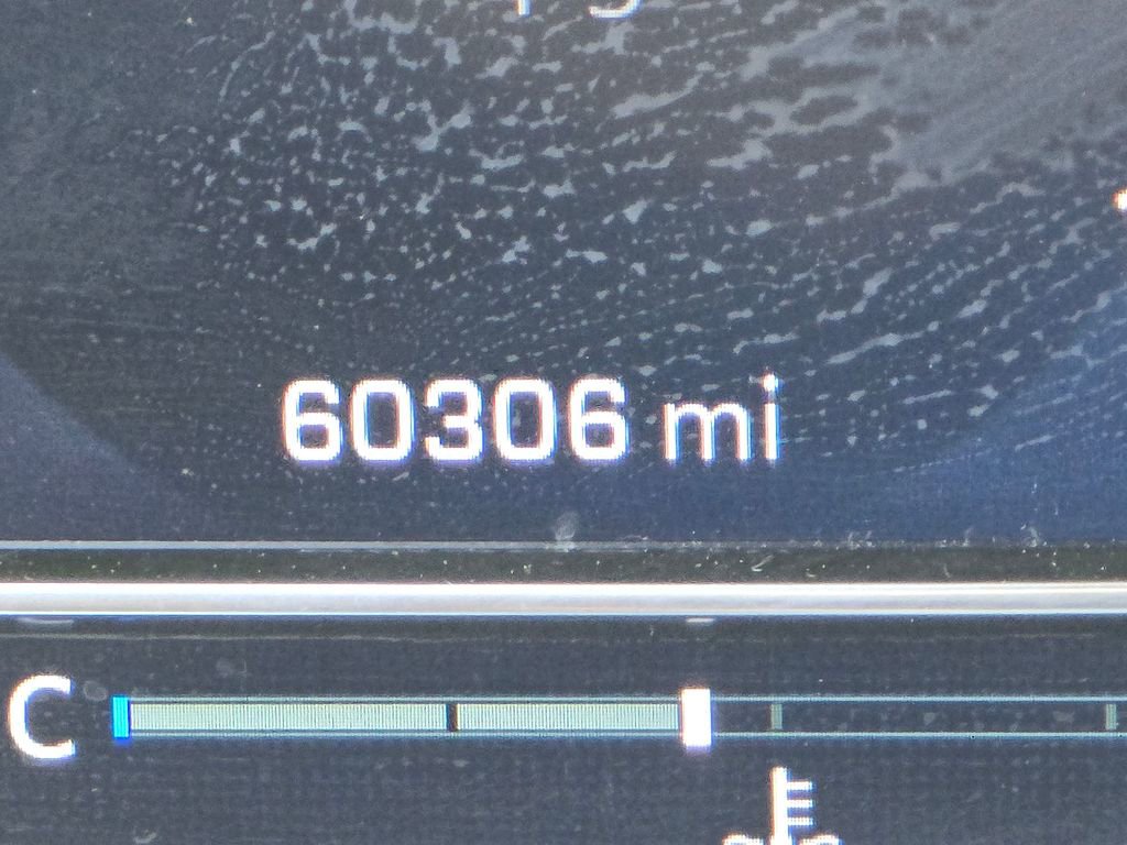 Used 2024 Chevrolet Tahoe LT image 17