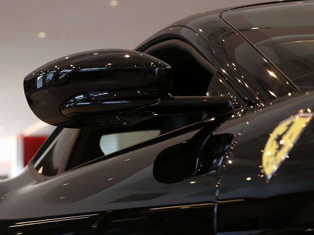 Certified 2024 Ferrari Roma image 14