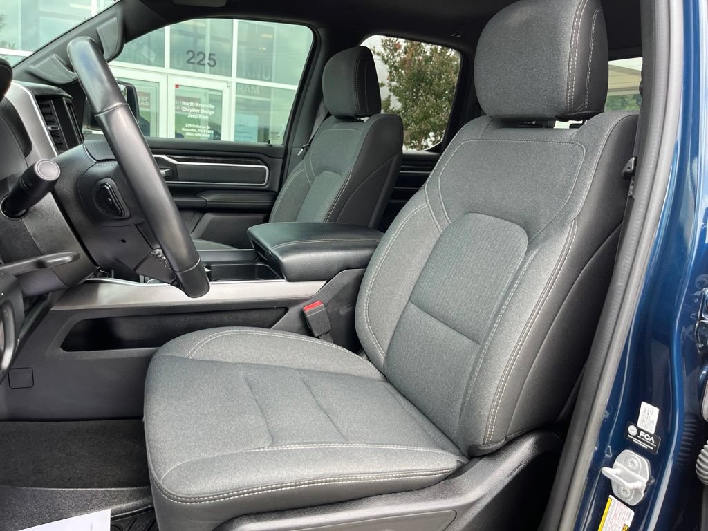 Used 2021 RAM 1500 Big Horn RWD image 4