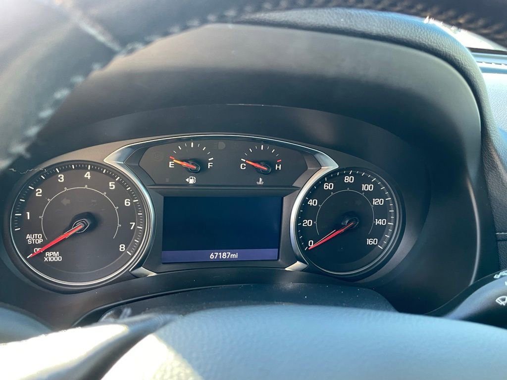 Used 2022 GMC Terrain SLT w/ Tech Package image 6