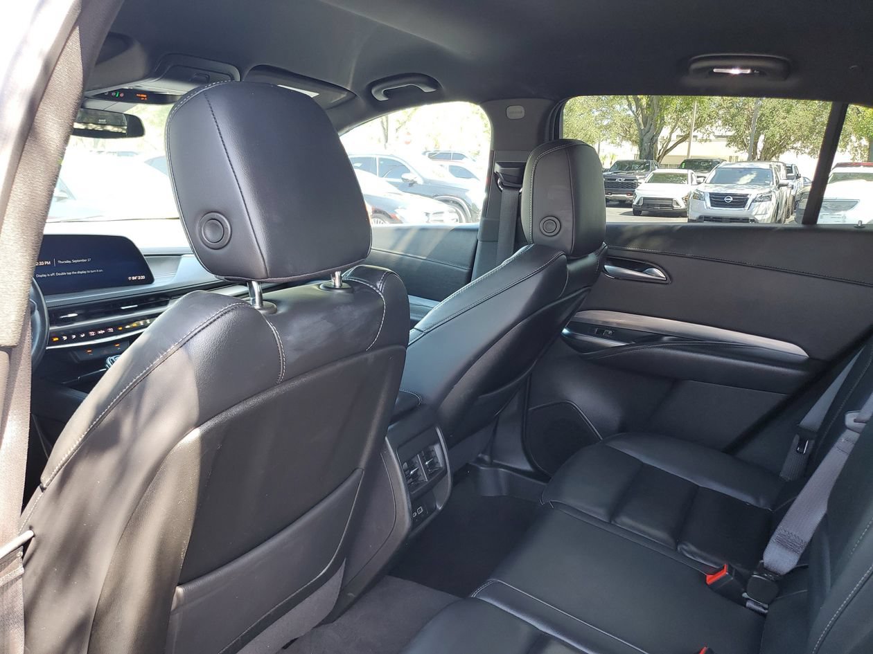 Used 2024 Cadillac XT4 Premium Luxury AWD/4WD image 10