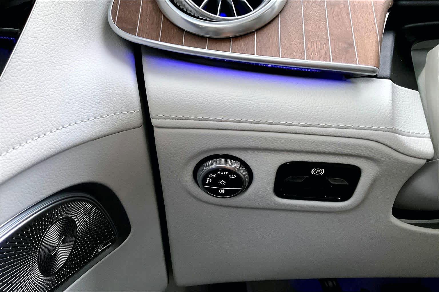 Certified 2023 Mercedes-Benz EQE 500 4MATIC SUV image 35