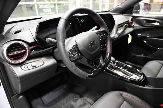 New 2026 Chevrolet Trax RS w/ Sunroof Package image 20