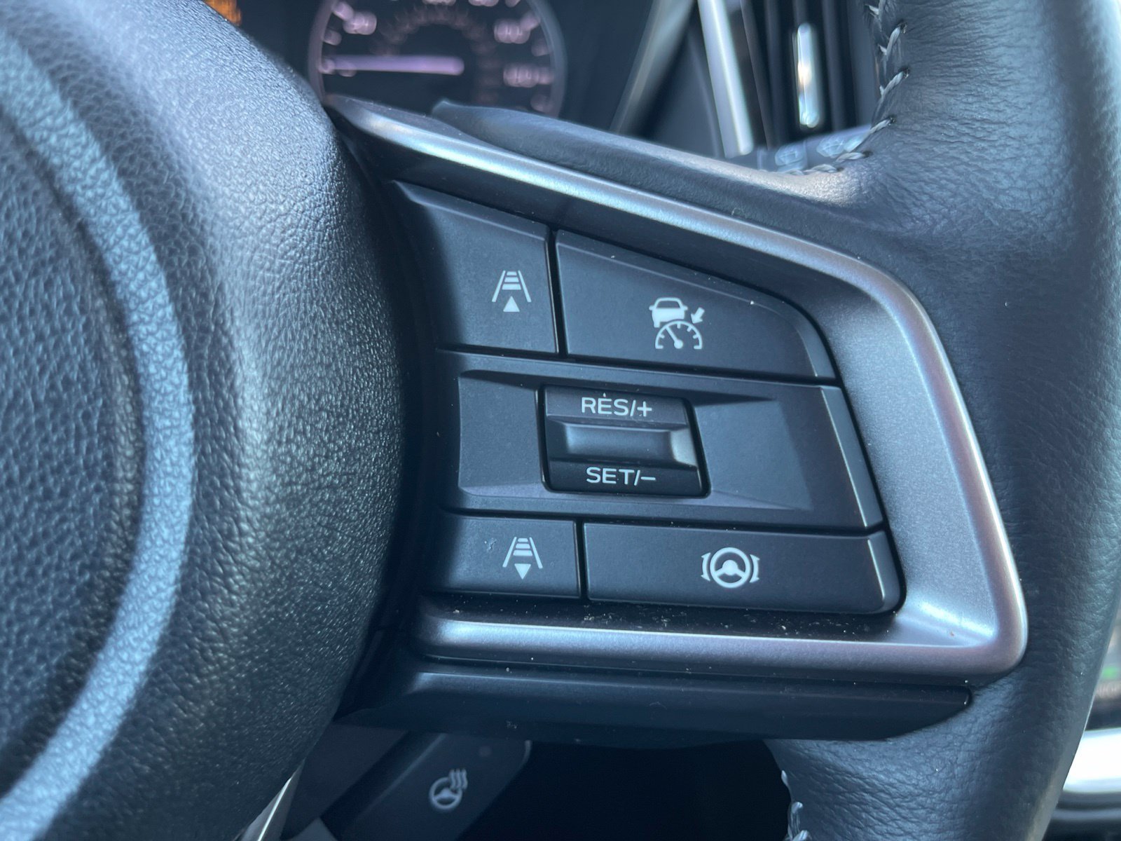 Used 2023 Subaru Outback Limited AWD/4WD image 15