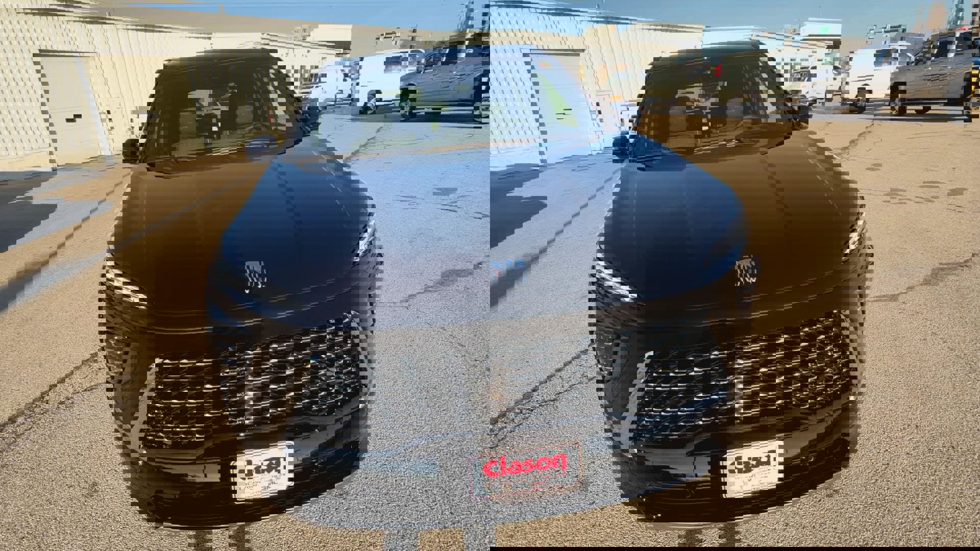 New 2026 Buick Enclave Avenir w/ Super Cruise Package image 3