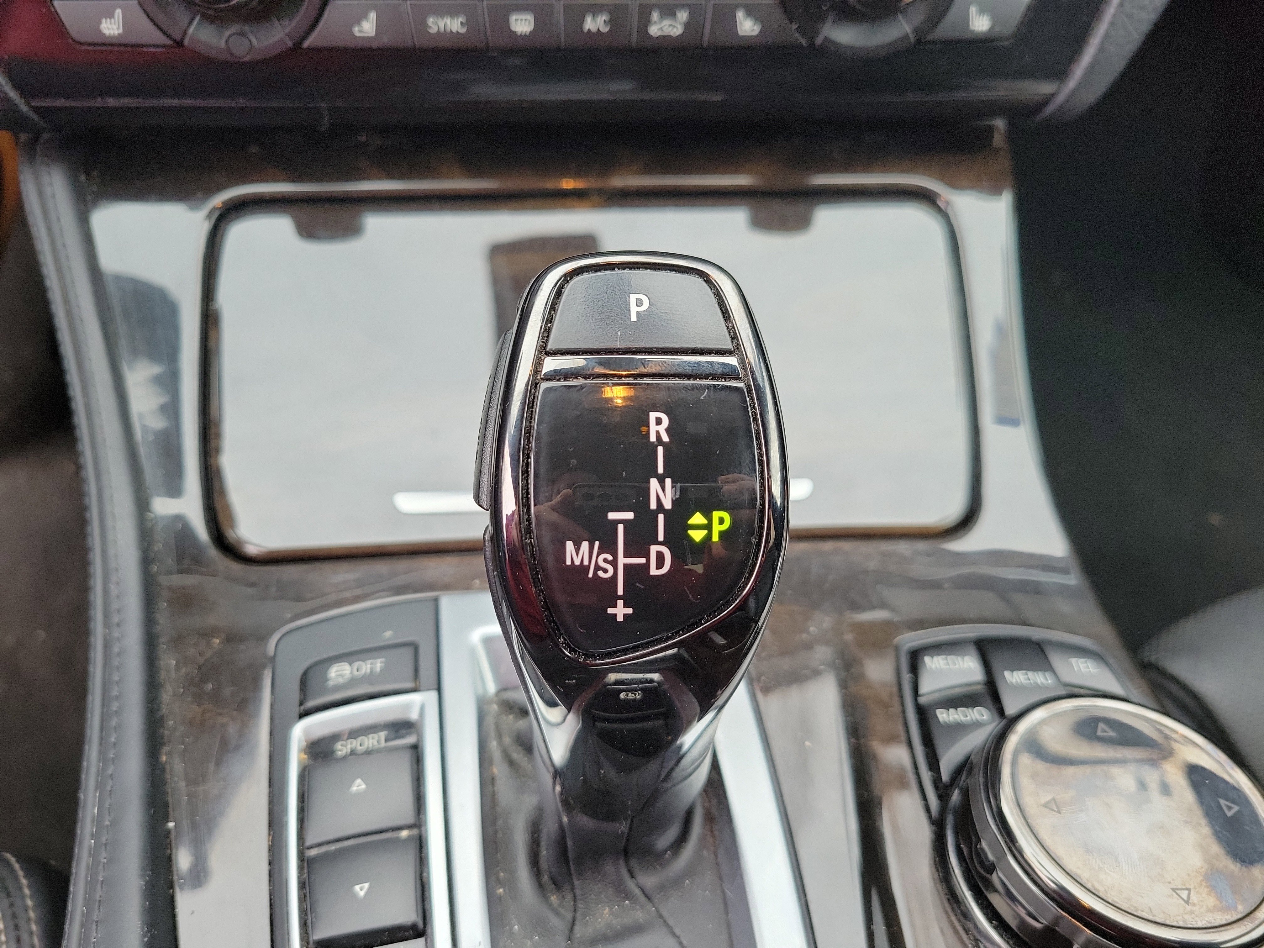 Used 2016 BMW 550i Sedan image 23