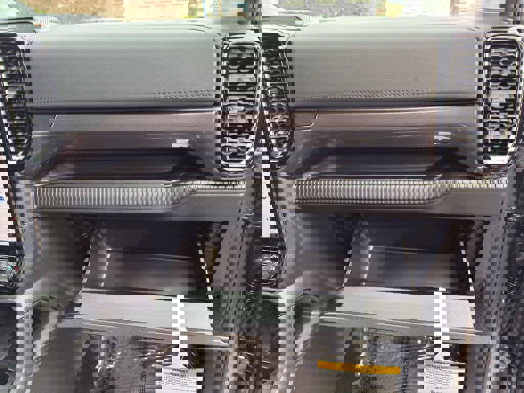 New 2025 Ford Ranger Lariat w/ FX4 Off-Road Package image 34