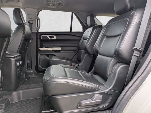 Used 2023 Ford Explorer XLT w/ Equipment Group 202A image 20