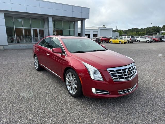 Used 2015 Cadillac XTS Luxury FWD image 3